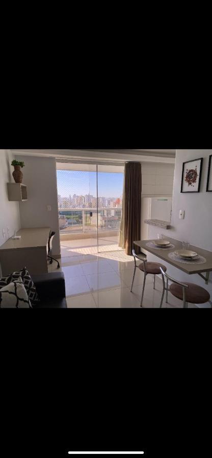 Gyn Temporada! Flat Proximo Ao Parque Vaca Brava! Apartment Goiania Exterior photo